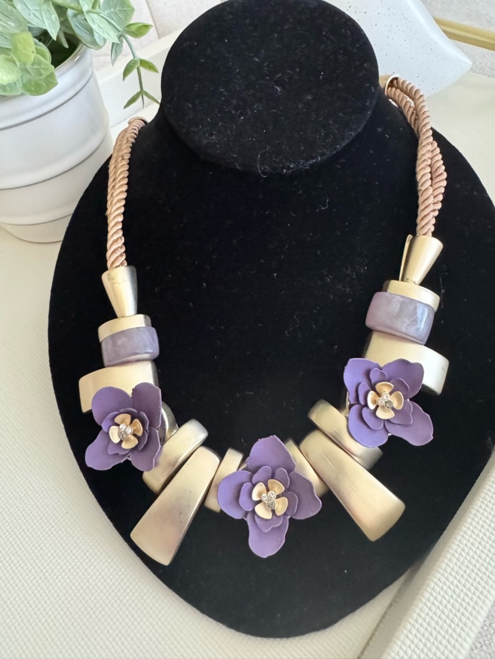 White House Black Market Purple Floral Statement Necklace